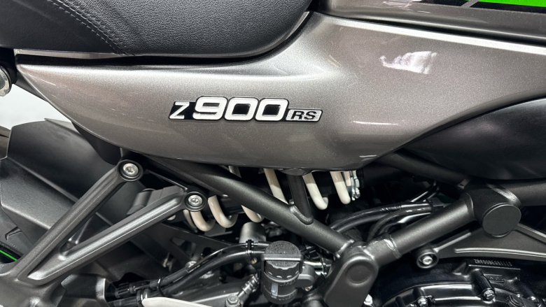 Kawasaki Z R900EKF (19MY)